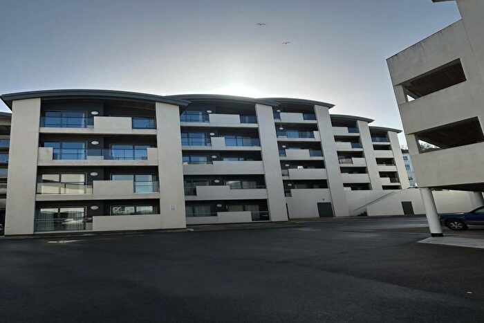 2 Bedroom Flat For Sale In Westbeach, Westward Ho!, Bideford, Devon, EX39