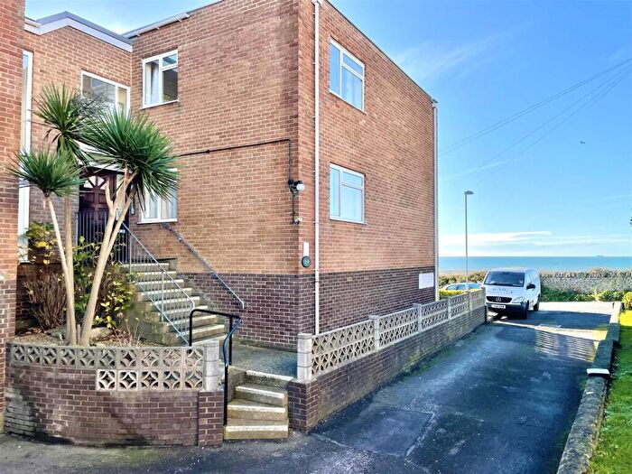 2 Bedroom Flat For Sale In Stonehill Court, Wyke Regis, DT4