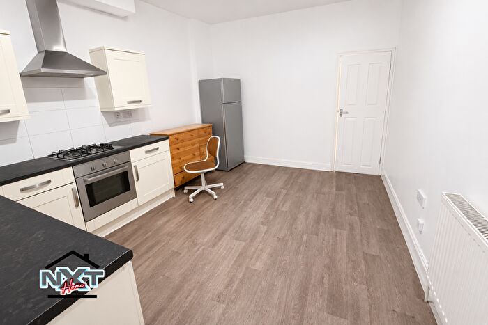 1 Bedroom Flat To Rent In Broad Lane, Tottenham, Haringey, London, N15