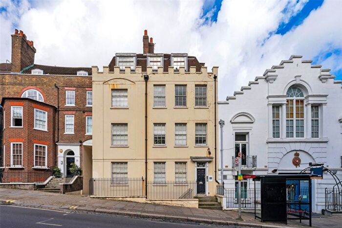 1 Bedroom Flat To Rent In Pond Street, London, NW3