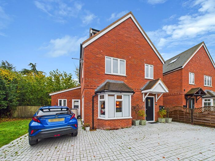 4 Bedroom Detached House For Sale In Mill Lane, Stokenchurch, High Wycombe, Buckinghamshire, HP14
