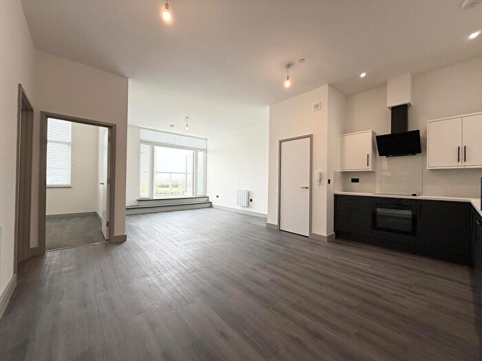 2 Bedroom Penthouse To Rent In Guild House, Oundle Road, Peterborough, PE2