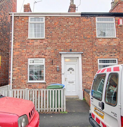 2 Bedroom House To Rent In Norwood Far Grove, Beverley, HU17