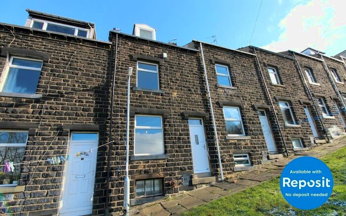 2 Bedroom Detached House To Rent In Napier Street, Keighley, West Yorkshire, Uk, BD21