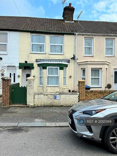 2 Bedroom Terraced House To Rent In Brookfield Ave, Dover, CT16