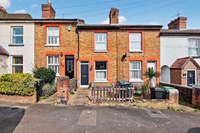 2 Bedroom Terraced House For Sale In Whitmore Street, Maidstone, ME16