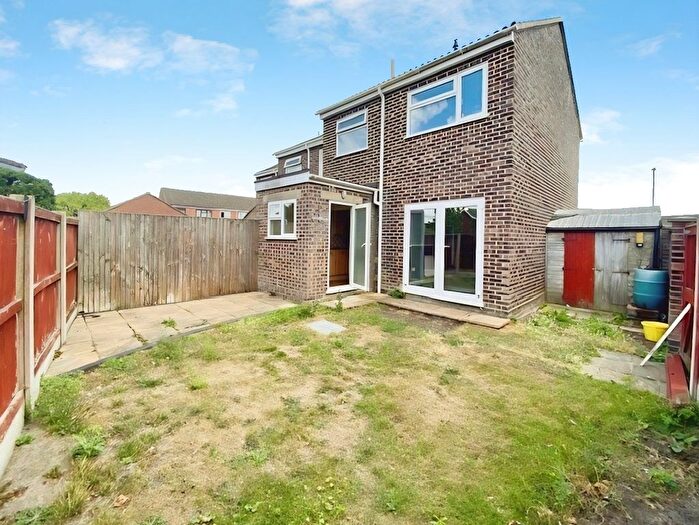 3 Bedroom End Of Terrace House For Sale In Rosecroft, Chapel Road, Attleborough, Norfolk, NR17