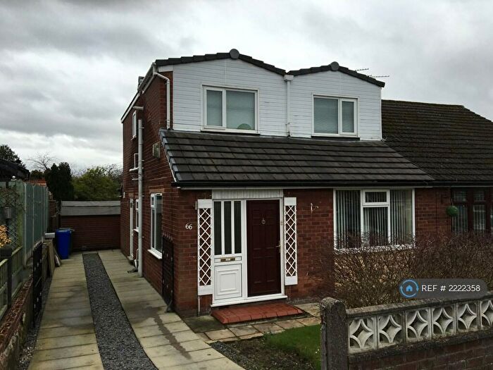 4 Bedroom Semi-Detached House To Rent In Grosvenor Crescent, Hyde, SK14