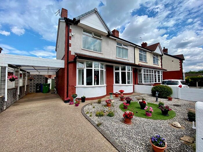 3 Bedroom Semi Detached House For Sale In Devon Avenue, Burnage, M19