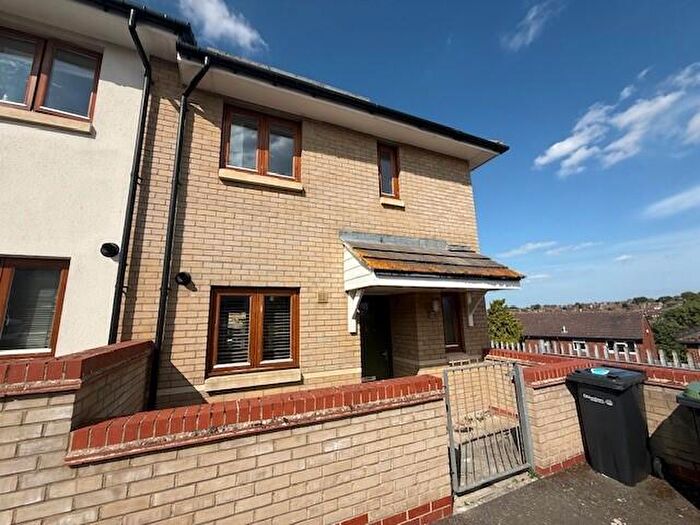 3 Bedroom House To Rent In Rosewood Mews, Gravesend., DA12