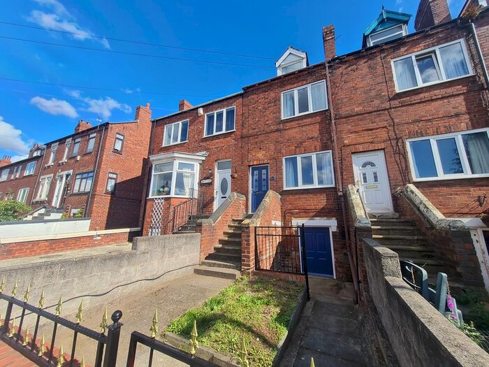 3 Bedroom Terraced House To Rent In Churchfield Lane, Castleford, WF10