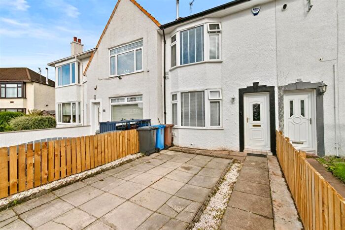 2 Bedroom Terraced House For Sale In Millburn Avenue, Clydebank, G81