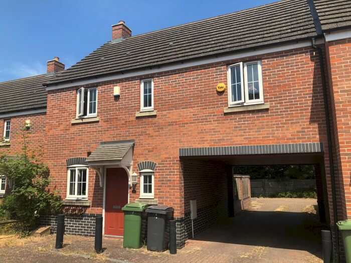 3 Bedroom House To Rent In Chineham-, RG24