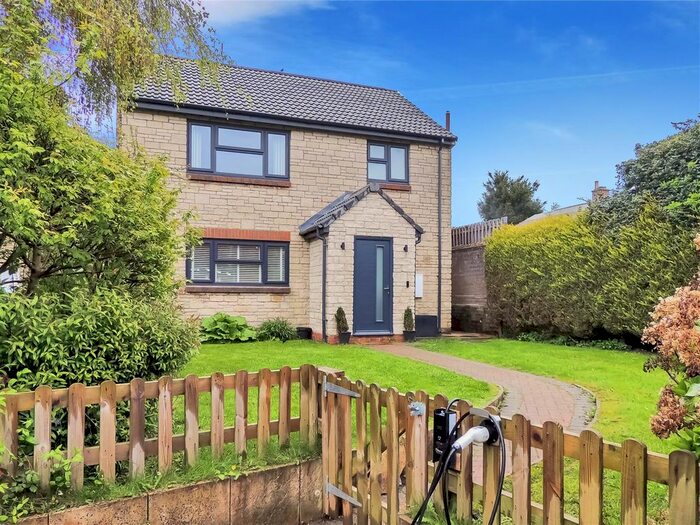 4 Bedroom Detached House To Rent In High Street, High Littleton, Bristol, BS39