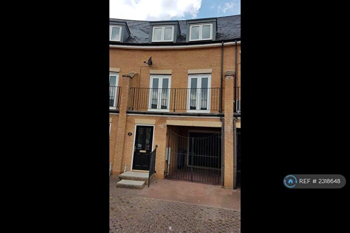 4 Bedroom Terraced House To Rent In Mountbatten Drive, Norwich, NR6