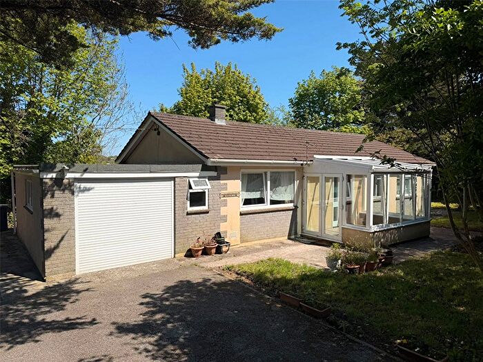 3 Bedroom Bungalow For Sale In Radnor Road, Redruth, Cornwall, TR16