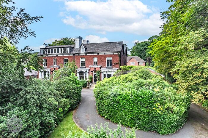 7 Bedroom Semi-Detached House For Sale In Chorley New Road, Lostock, BL6