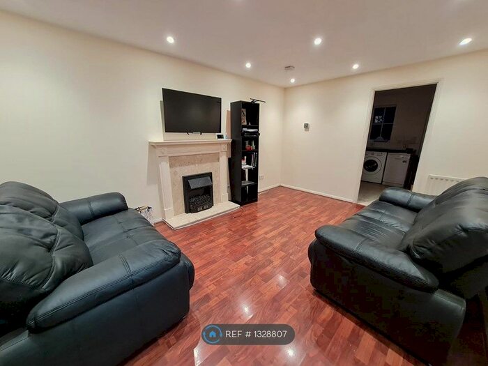 2 Bedroom Terraced House To Rent In Hither Farm Road, London, SE3