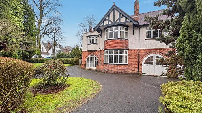 5 Bedroom House For Sale In Amesbury Road, Birmingham, B13