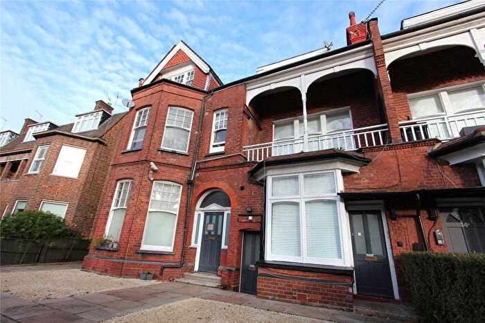 1 Bedroom Flat To Rent In Queens Avenue, London, N10