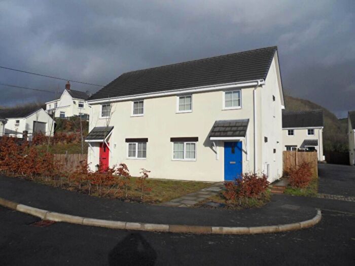 3 Bedroom Semi-Detached House To Rent In Troed Yr Allt, Carmarthen, Alltwalis, SA32