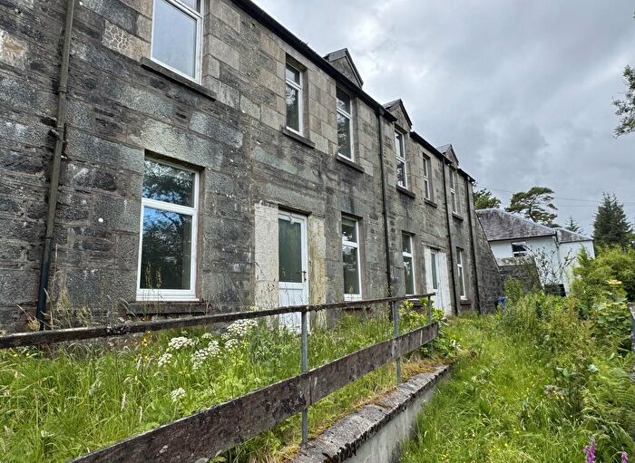 2 Bedroom Apartment For Sale In Lochgilphead, PA31
