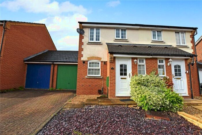2 Bedroom Semi-Detached House To Rent In Teescroft, Didcot, Oxfordshire, OX11