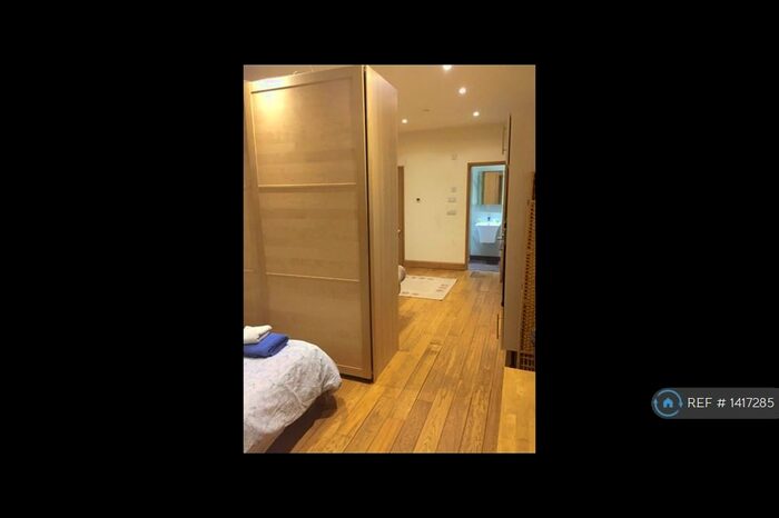 Studio To Rent In College Road, Maidenhead, SL6