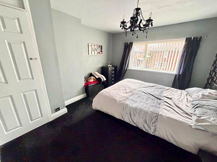 3 Bedroom End Terrace House For Sale In Wibsey Avenue, Middlesbrough, TS3