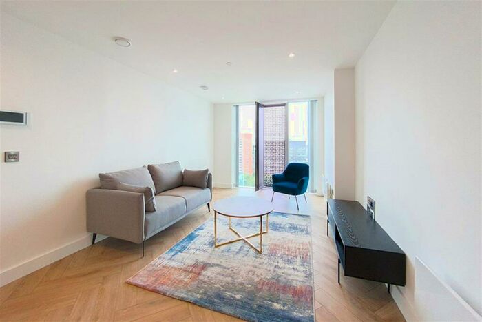 2 Bedroom Apartment To Rent In Elizabeth Tower, M15