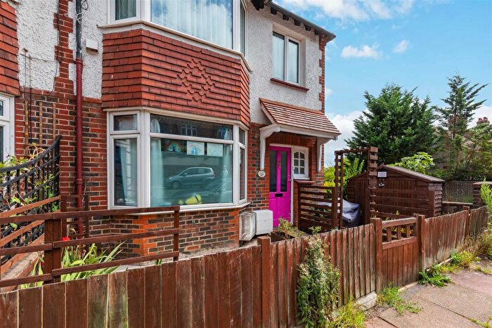 2 Bedroom Maisonette To Rent In Stanmer Park Road, Brighton, BN1