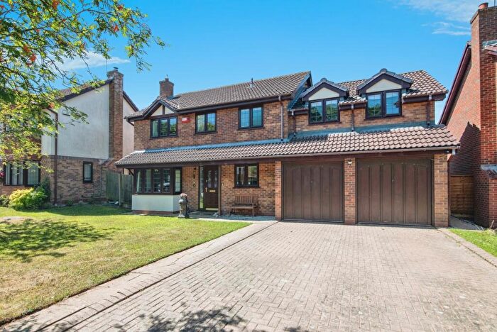 4 Bedroom Detached House For Sale In Partridge Lane, Callow Hill, Redditch, Worcestershire, B97