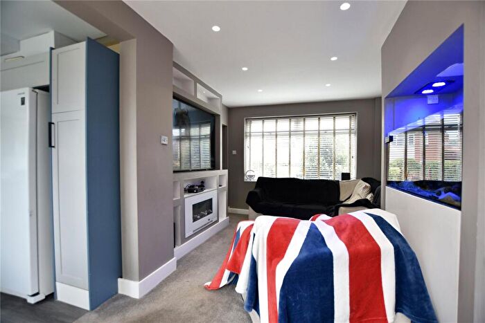 2 Bedroom Semi-Detached House For Sale In Hawthorn Crescent, Shaw, Oldham, Greater Manchester, OL2