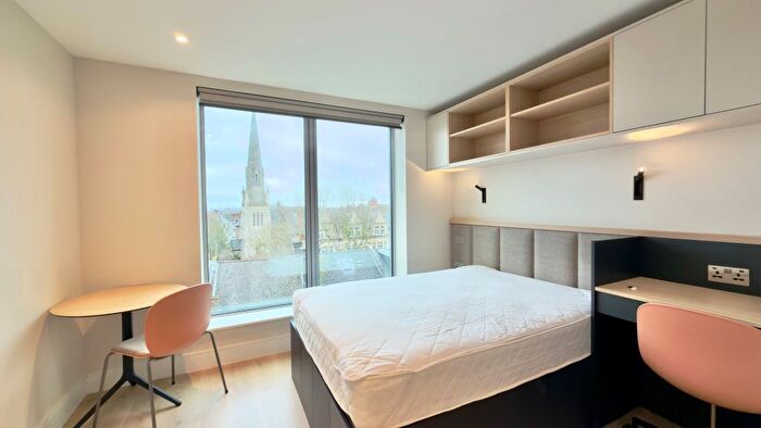 Studio To Rent In The Mall, London, W5