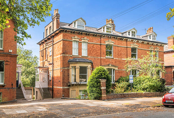 1 Bedroom Apartment For Sale In Christchurch Road, Cheltenham, Gloucestershire, GL50