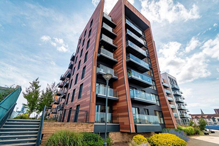 1 Bedroom Apartment For Sale In Thomas Blake Avenue, Southampton, SO14
