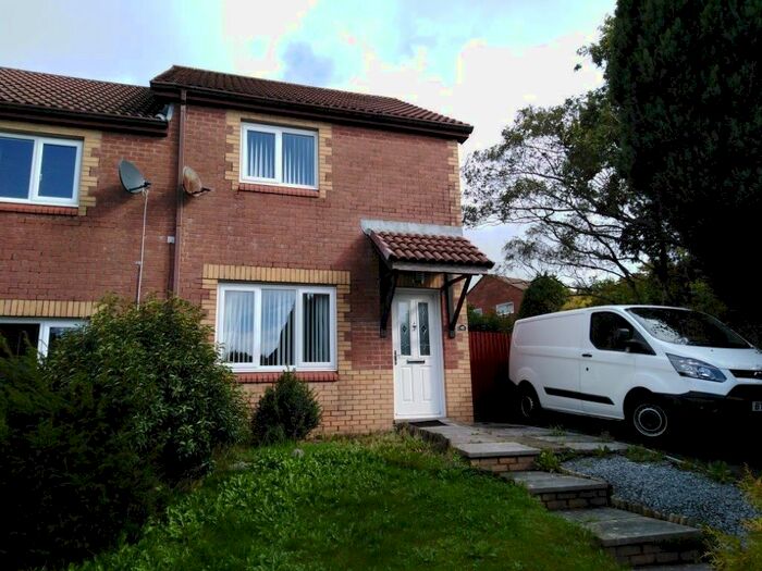 2 Bedroom Semi-Detached House To Rent In Heol Y Cyw, Birchgrove, Swansea, SA7