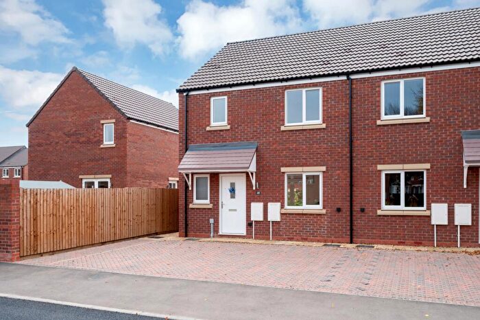 3 Bedroom End Of Terrace House To Rent In Charles Dyer Close, Melton Mowbray, LE13