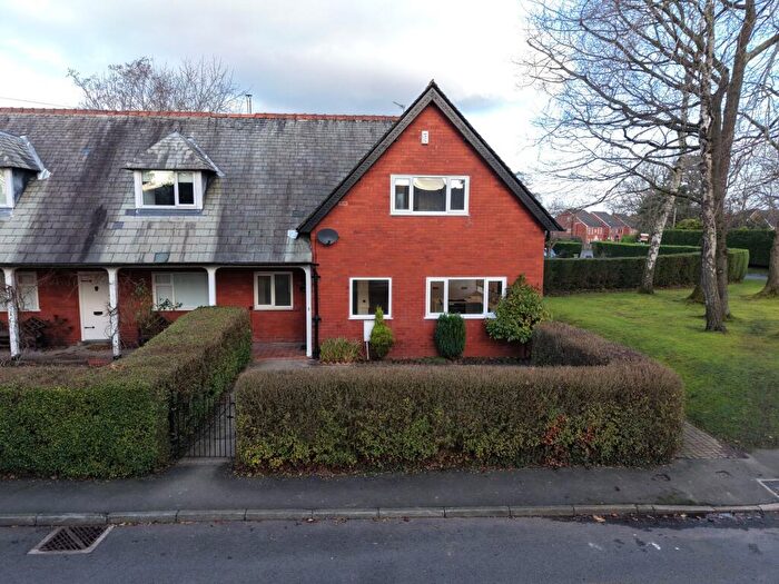 2 Bedroom Cottage To Rent In The Drive, Old Langho, BB6