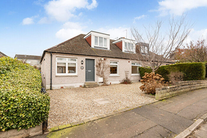 4 Bedroom Semi-Detached Bungalow For Sale In Dechmont Road, Corstorphine, Edinburgh, EH12