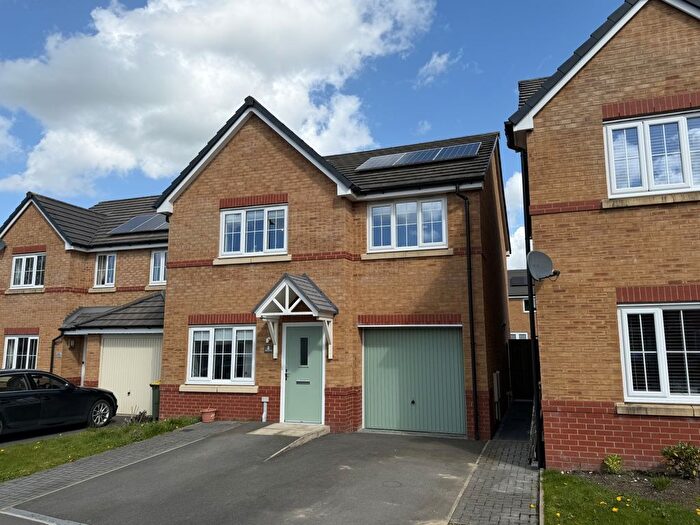 4 Bedroom Detached House For Sale In Cummins Drive, Longridge, PR3