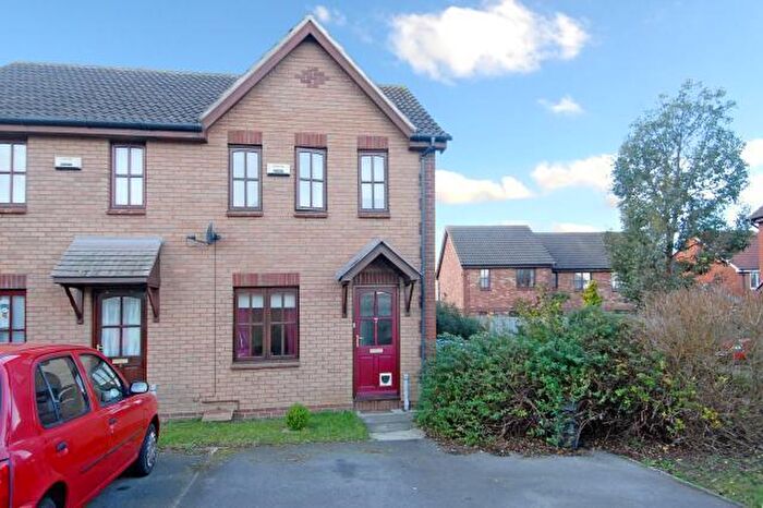 2 Bedroom End Of Terrace House For Sale In Bergamot Place, Greater Leys, OX4