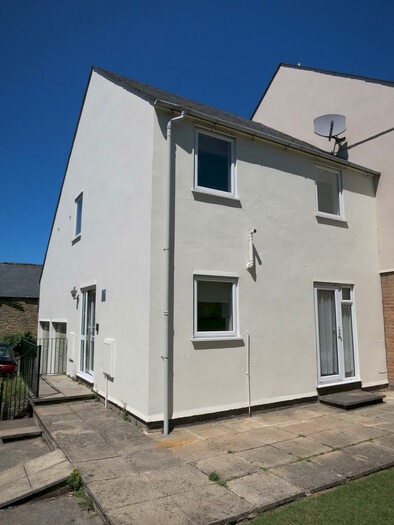 3 Bedroom Town House To Rent In Chipping Norton, OX7