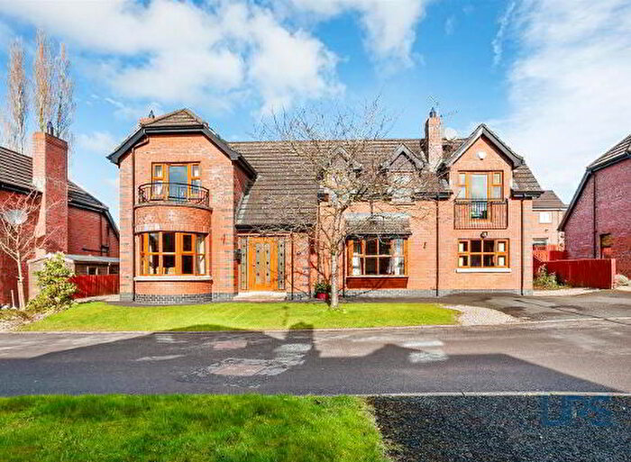 4 Bedroom Detached House For Sale In Glenoak Grange Close, Crumlin, BT29