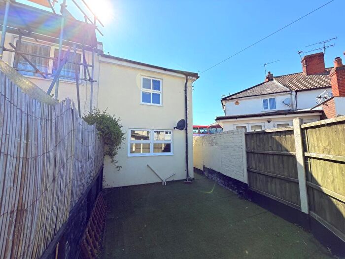 2 Bedroom End Of Terrace House To Rent In Mill Road, Maldon, Essex, CM9