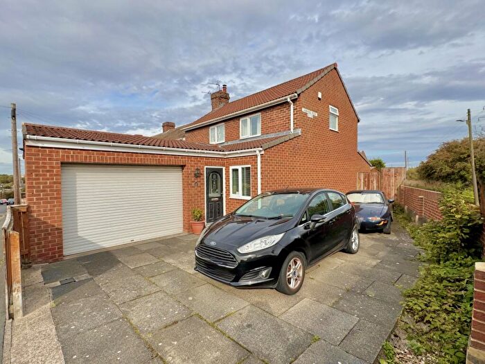 3 Bedroom End Of Terrace House For Sale In Hawkins Road, County Durham, County Durham, SR7