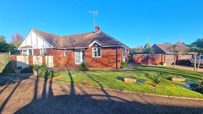 3 Bedroom Detached Bungalow For Sale In Nightingale Close, Bembridge, Isle Of Wight, PO35
