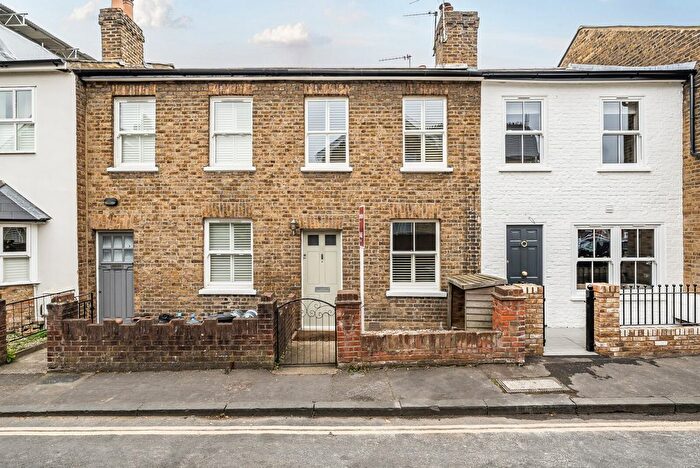 2 Bedroom Terraced House For Sale In Gomer Place, Teddington, TW11