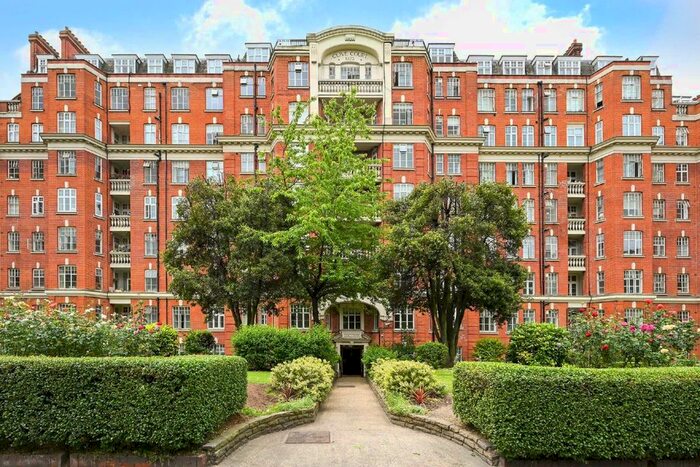 3 Bedroom Flat To Rent In Maida Vale, London W9