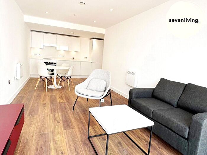 2 Bedroom Apartment To Rent In The Grand Exchange, Market Street, Bracknell, Berkshire, RG12